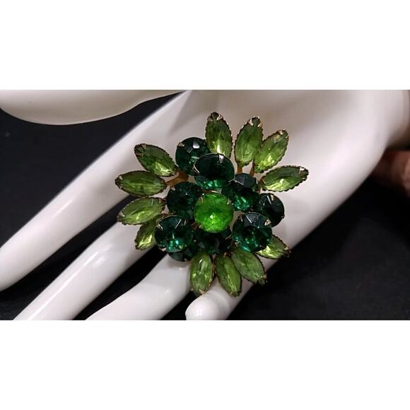 Vintage Green Rhinestone Brooch, 3D Flower, Riveted Prong Set, 1950s, 2 1/8" In - Picture 2 of 10